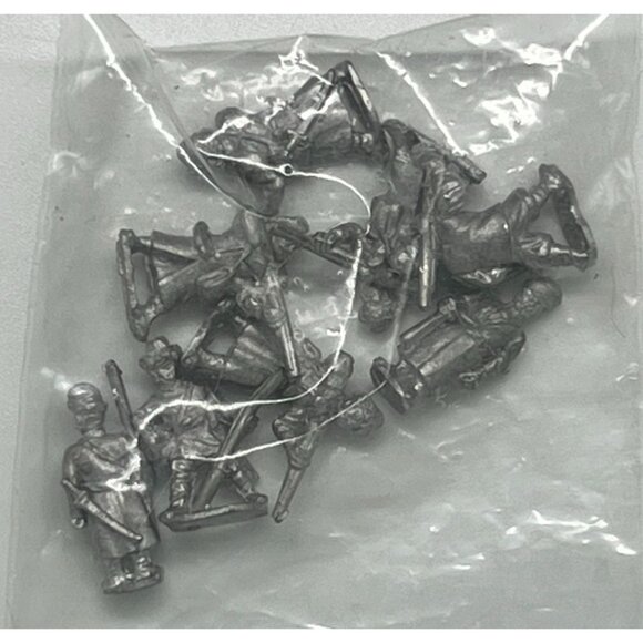 Essex Miniatures RNC9 16-17th Century Cossack Arquebusiers, Asst. Dress & Poses - Picture 2 of 4